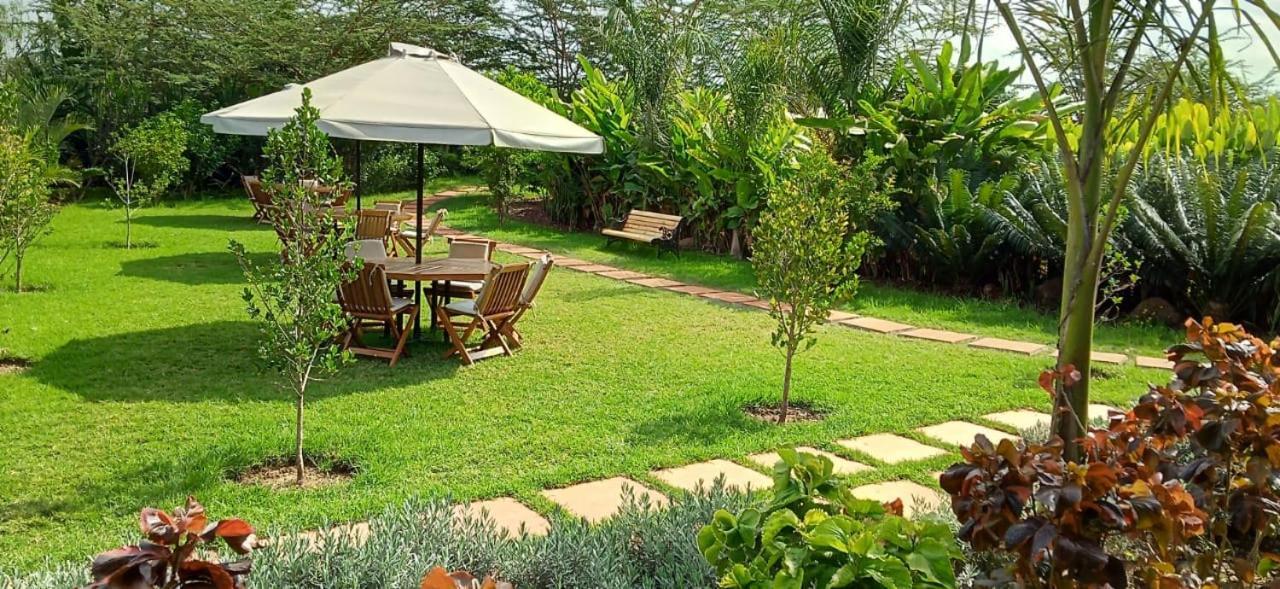 Athi River The Last Village Lodge المظهر الخارجي الصورة