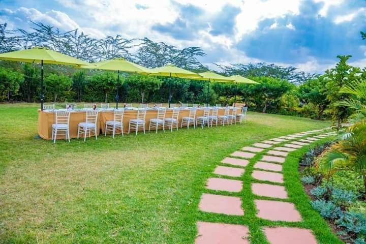Athi River The Last Village Lodge المظهر الخارجي الصورة