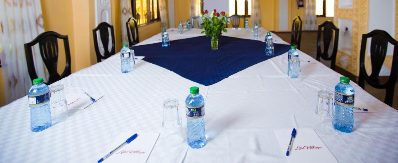 Athi River The Last Village Lodge المظهر الخارجي الصورة